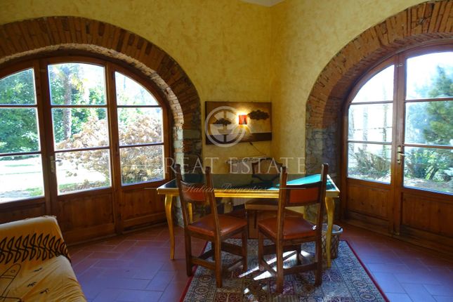 Villa for sale in Vaglia, Firenze, Tuscany