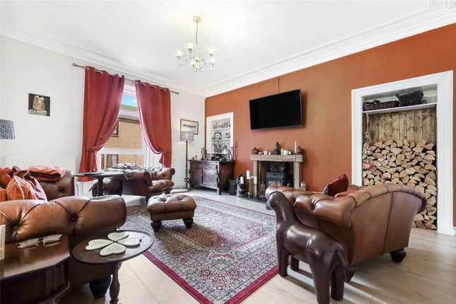 Flat 4, 13, Roxburgh Street, Inverclyde photo 2