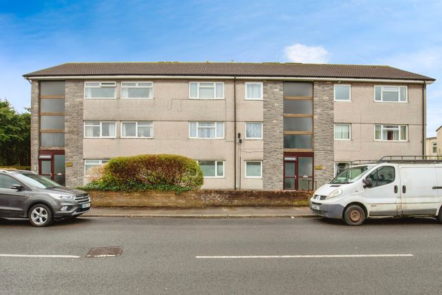 Flat for sale in Pantbach Road, Rhiwbina, Cardiff