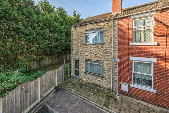 2-bed terraced on 7, Eric Street, Pontefract, £40,000