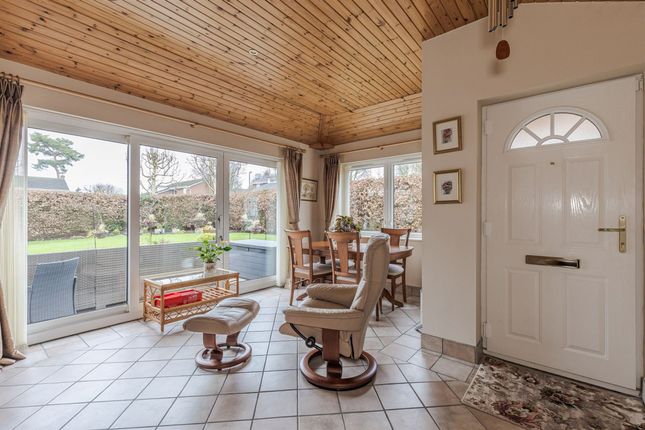 2 Torr Rise, Tarporley photo 4