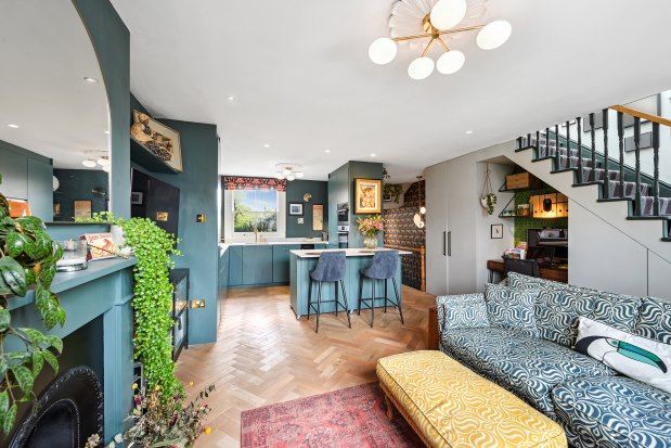 Thumbnail Flat to rent in 52 Devonshire Road, London
