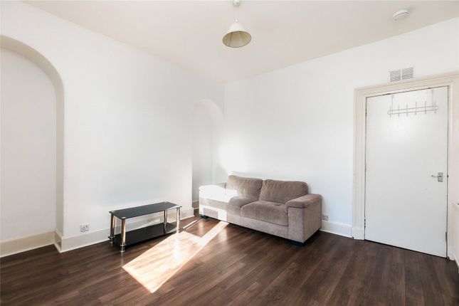 Flat to rent in 25 Summerfield Terrace, Top Floor Right, Aberdeen
