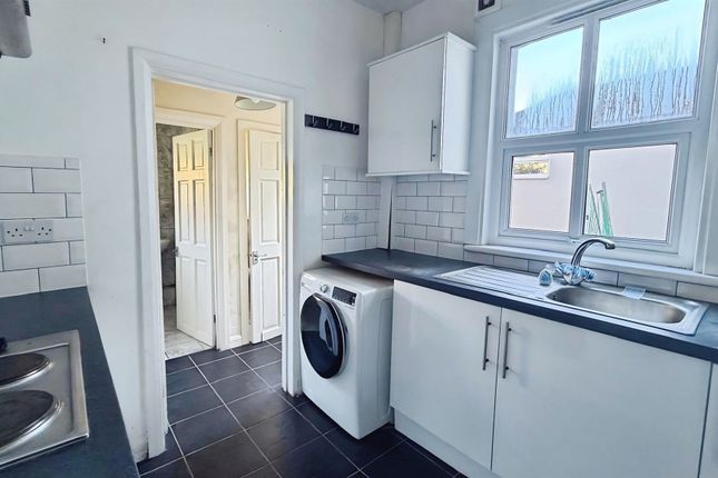 10b, Granville Road, Clacton-On-Sea photo 4