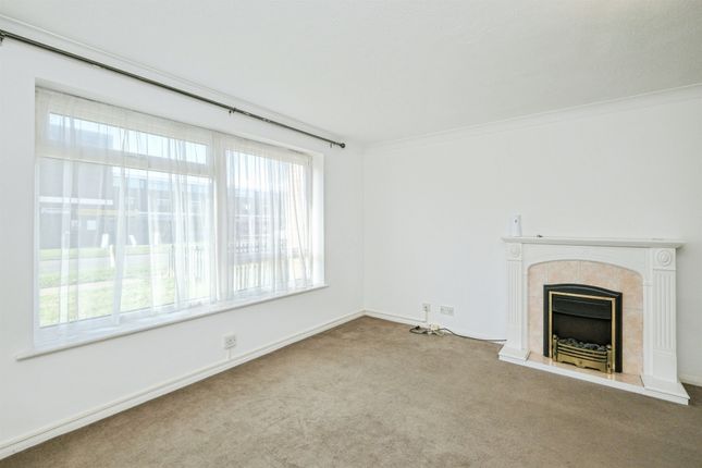 Mulberry Court, Bognor Regis photo 4