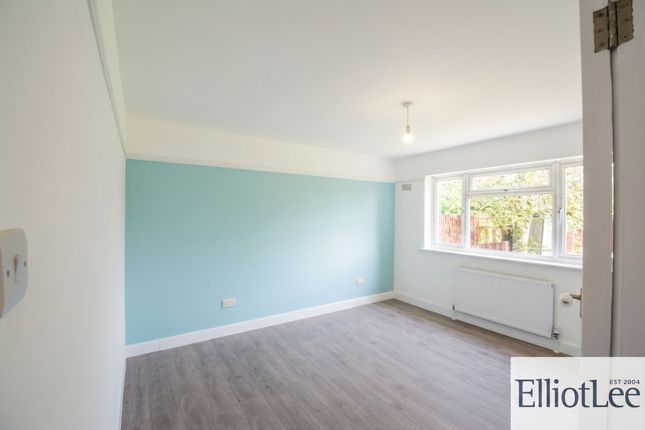 124 Shaftesbury Avenue, Harrow photo 4