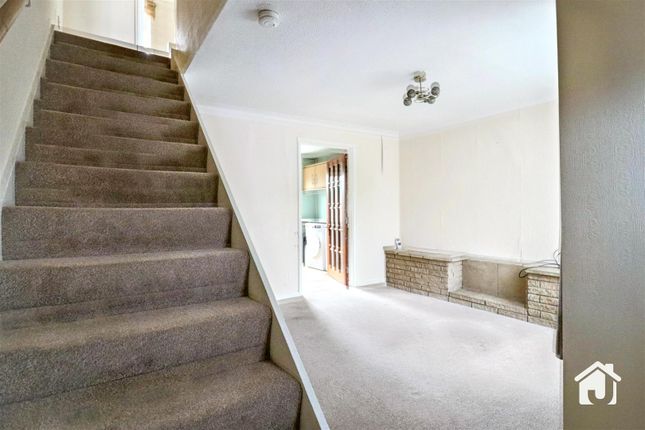 44, Christopher Drive, Leicester photo 3