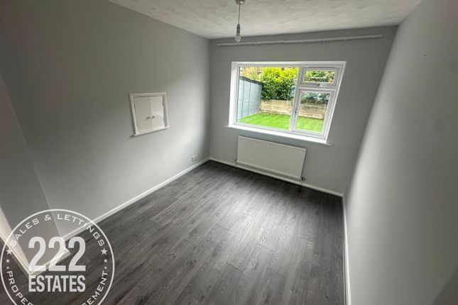 82, Gough Avenue, Warrington photo 4