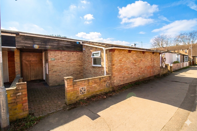 4-bed house on 37, Cheshunts, Basildon, £325,000