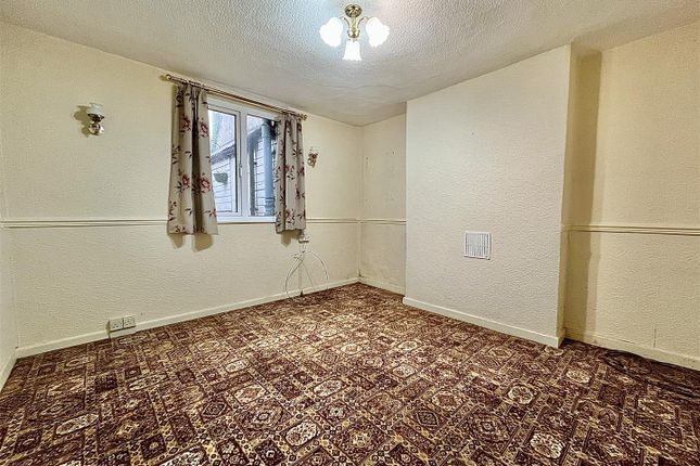 14, Abbey Street, Cinderford photo 4