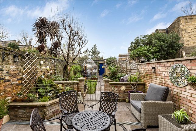 Terraced house for sale in Southwark Park Road, London