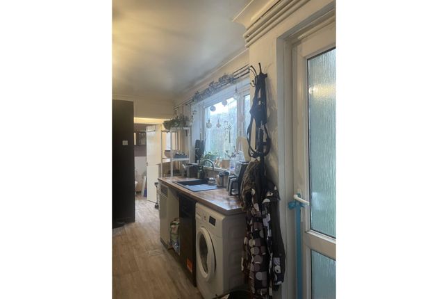 Terraced house for sale in Tumble, Llanelli