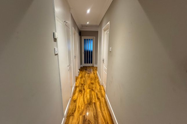 88, Garstang Road West, Poulton-Le-Fylde photo 3