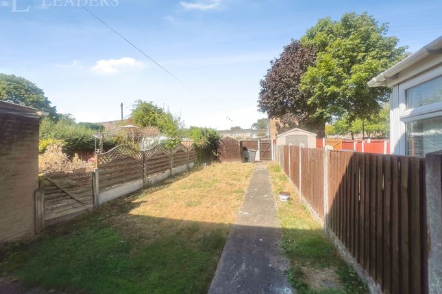 11, Underhill Close, Derbyshire photo 5