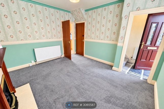 Almond Grove, Pemberton, Wigan photo 4