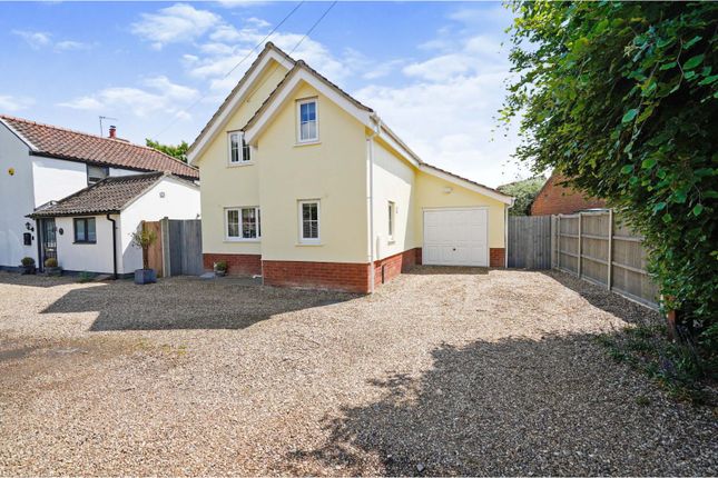 3 bed detached house for sale in School Lane, Norwich NR10