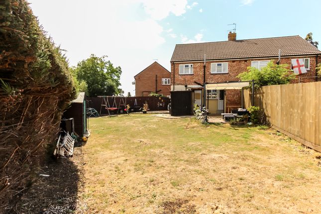 21, Dulley Avenue, Wellingborough photo 4