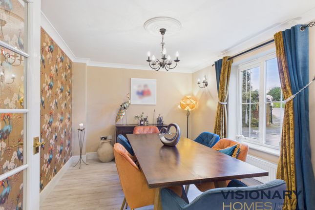 20 Middleton Close, Burntwood photo 3