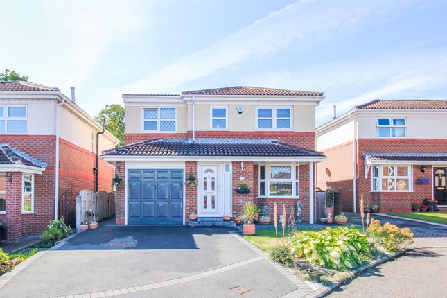 29, Queensbury Avenue, Wakefield photo 2