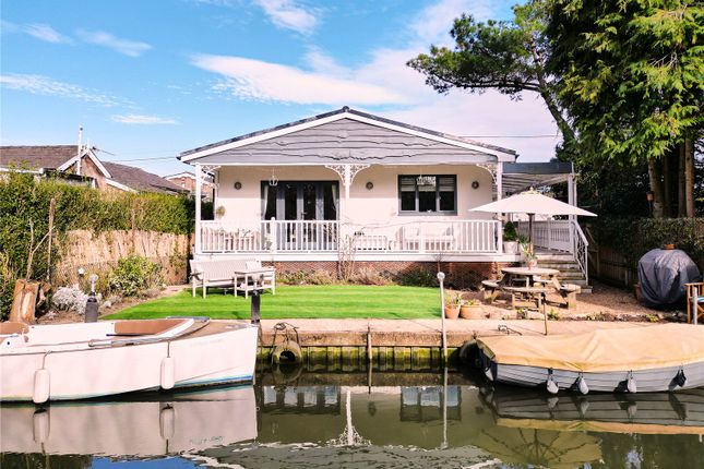 Thumbnail Bungalow for sale in Trowlock Island, Teddington