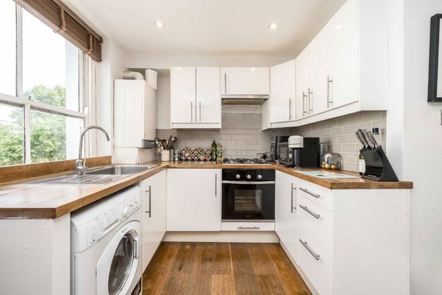 Flat 20, 98, Chepstow Road, London photo 4