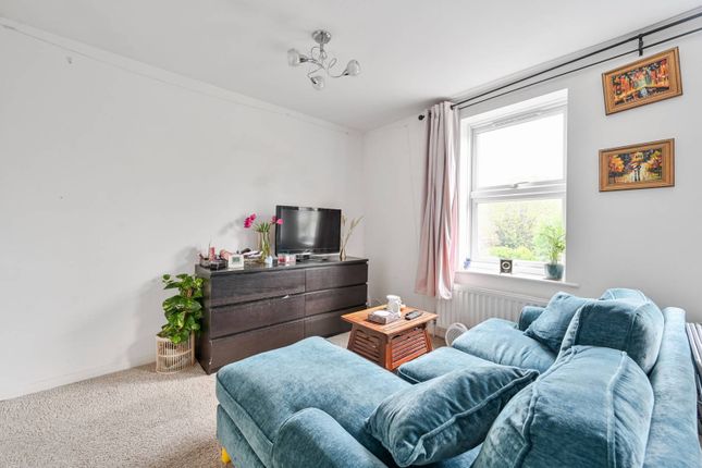 Thumbnail Flat to rent in Leathwell Road, Deptford, London
