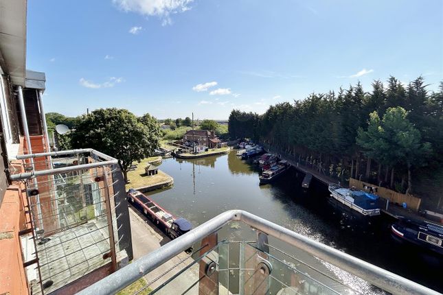 Flat 23, Halcyon, The Waterfront, Selby photo 4