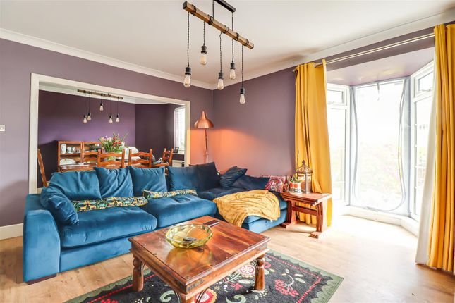 34 Leigh Heath Court,, London Road, Leigh-on-Sea photo 5