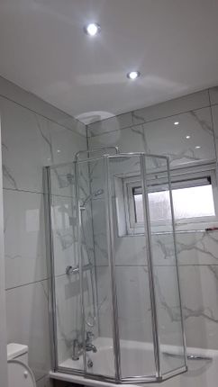 9, King Charles Avenue, Walsall photo 5
