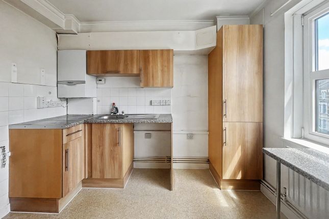 Flat G, London photo 5