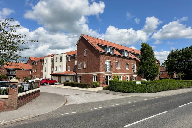 2-bed flat on 15 Stillington Oaks, Stillington Road, York, £285,000
