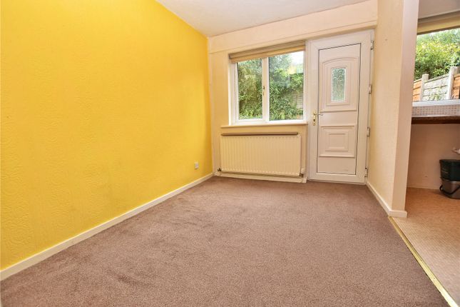 8, Worcester Grove, Derbyshire photo 4
