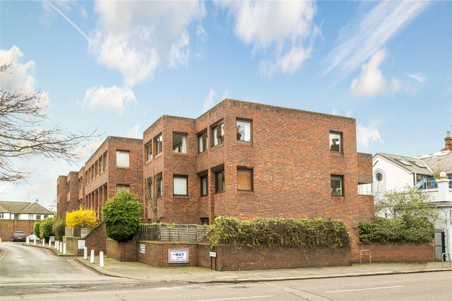 Thumbnail Studio to rent in Ryde Place, Richmond Road, East Twickenham, Middlesex