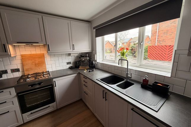 14, Clarkson Court, Hartlepool photo 2