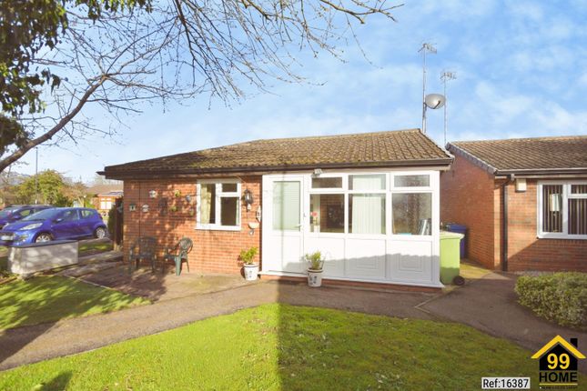 23, Cheedale Close, Chesterfield photo 2