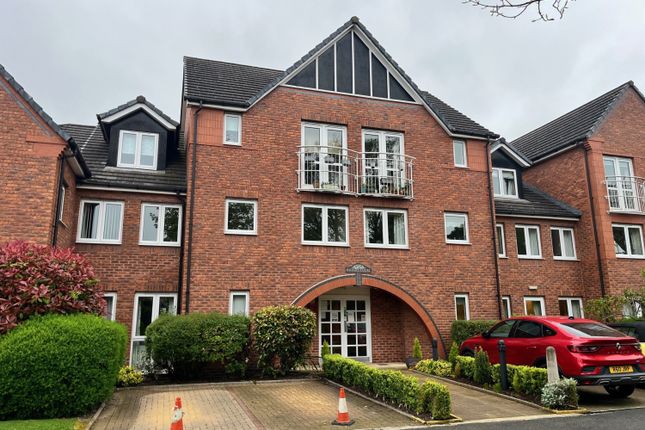 Flat to rent in Wright Court, Nantwich, Cheshire