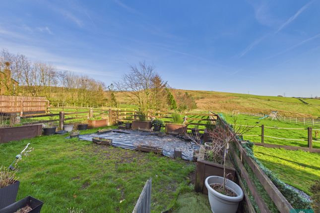 32, Arncliffe Rise, Moorside photo 3