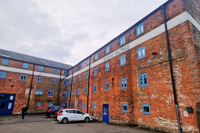 6, Bridge Street, Gainsborough photo 2