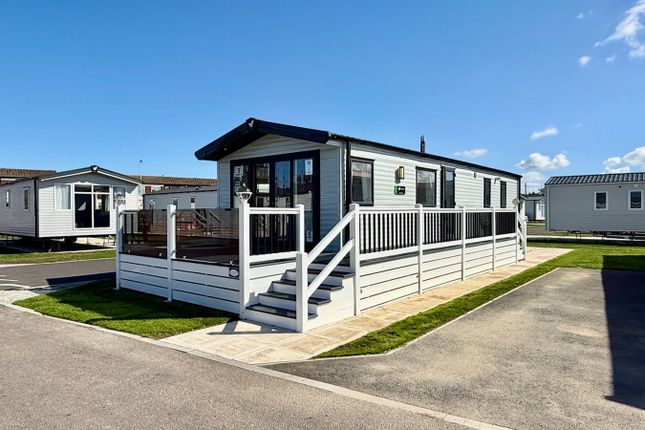3-bed caravan on Lamberhurst,Alberta Lodge, Faversham Road, Whitstable, £85,000