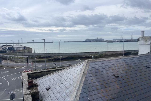 11 32, East Cliff, Dover photo 4