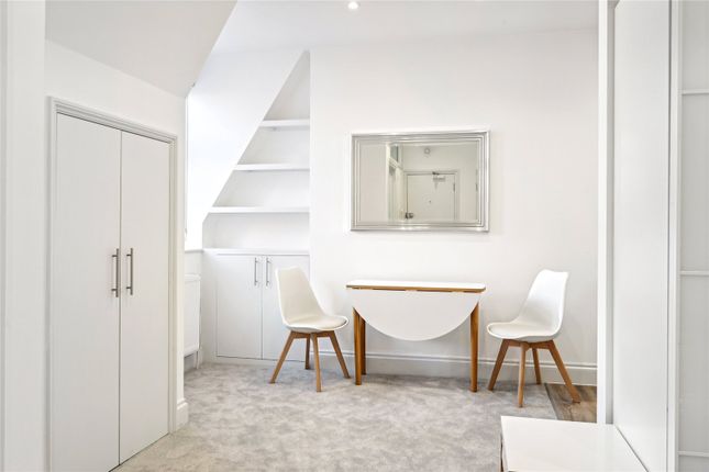 Flat 7, 69, Egerton Gardens, London photo 2