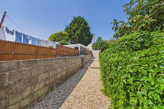 49, Prospect Place, Llanelli photo 2