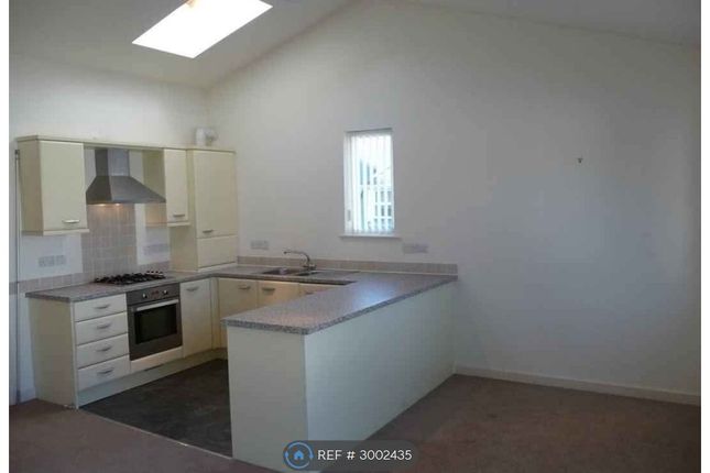 House Great Location, Longfleet Road, Poole photo 3