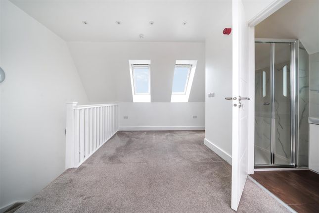 Semi-detached house to rent in Pierrepoint Road, London