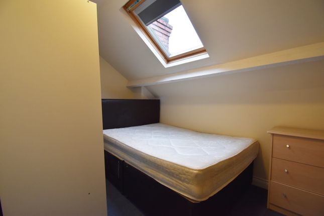 Room 3, 98, Hollis Road, Coventry photo 5