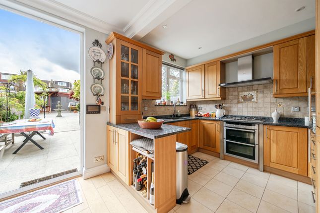 96, Cranston Road, London photo 3