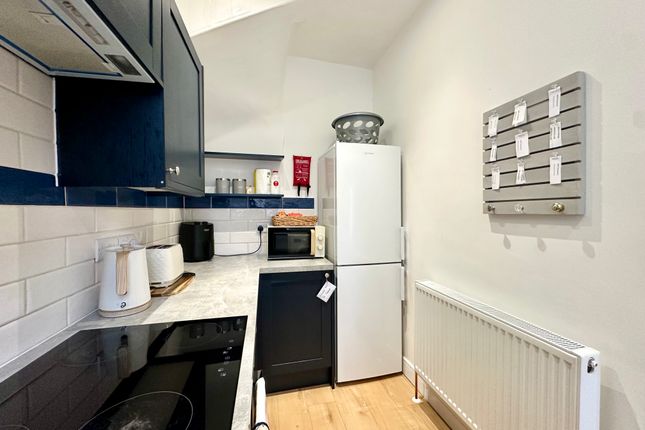 20, Vinery Place, LEEDS photo 5