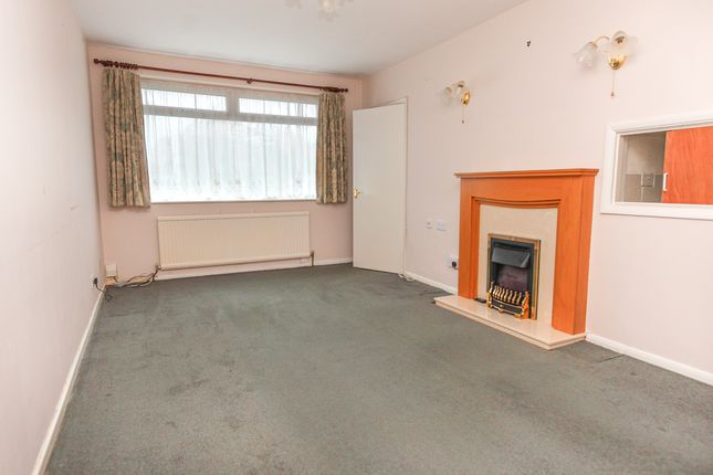 94, Roche Way, Wellingborough photo 3