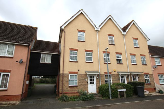 Terraced house to rent in Rustic Close, Braintree