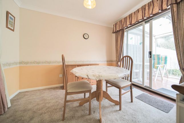83, Primrose Drive, Melksham photo 4
